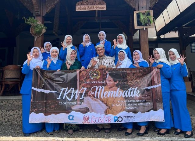 IKWI Jawa Barat Gelar Workshop 'IKWI Membatik' di Rumah Batik Komar Bandung