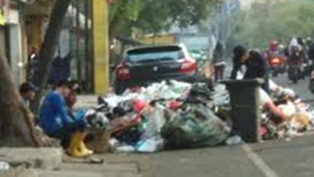 Terkait Masalah Sampah, Ketua RW Pertanyakan Iuran Bulanan yang Disetor ke DLHK Kota Bandung