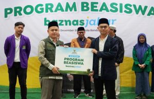 Baznas Jabar Kucurkan Beasiswa untuk Ratusan Mahasiswa