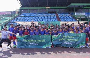 Pegadaian Peduli Coaching Clinic Digelar di Stadion Siliwangi. (Media officer PSKC)