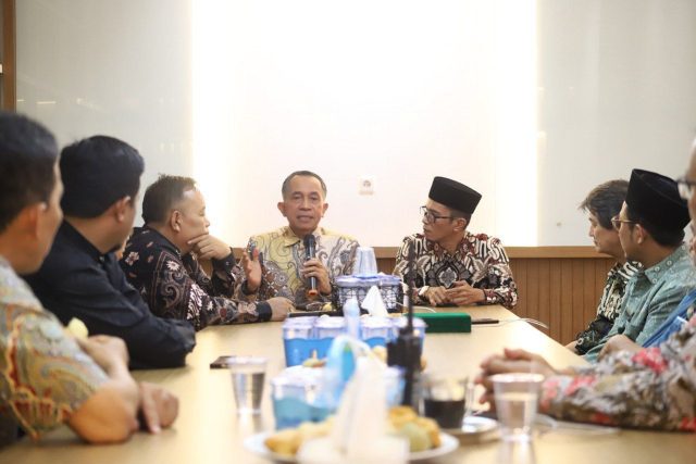Silaturahmi dengan Muhammadiyah, Ketua DPRD Bahas Solusi Masalah di Kota Bandung