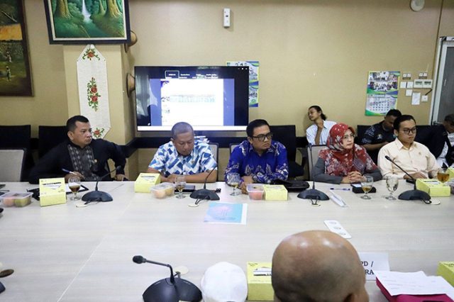 Aspirasikan Uang Pensiun, PKWT14 Temui DPRD Kota Bandung