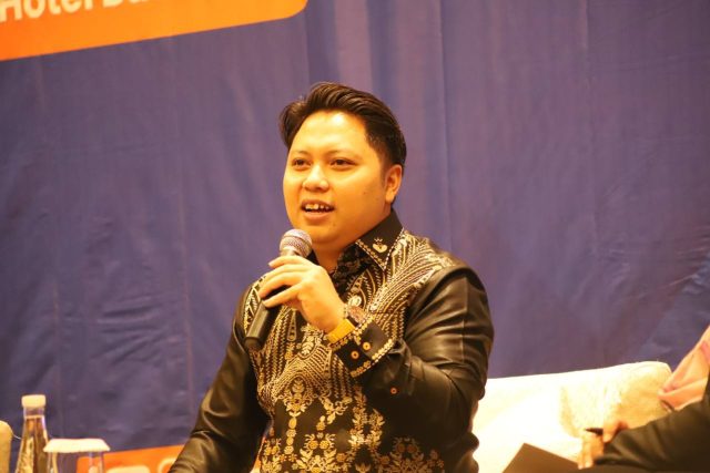 Ketua Komisi 1 DPRD Kota Bandung, Dr. H. Radea Respati, SH., MH,