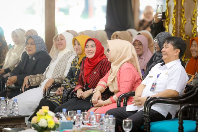 Pengurus IKIAD 2024 - 2029 Dilantik, Istri Anggota DPRD Kota Bandung Siap Berkontribusi