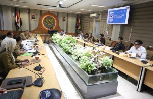 Bapemperda DPRD Kota Bandung Gelar Raker Evaluasi Perda dan Retribusi Daerah