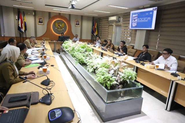 Bapemperda DPRD Kota Bandung Gelar Raker Evaluasi Perda dan Retribusi Daerah
