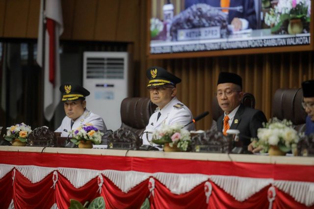 Sambut Pemimpin Baru Kota Bandung, DPRD: Mari Dukung dan Beri Kesempatan Mereka Bekerja! Sambut Pemimpin Baru Kota Bandung, DPRD: Mari Dukung dan Beri Kesempatan Mereka Bekerja!