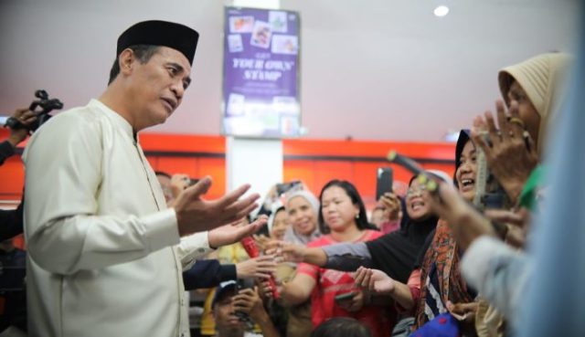 Menteri Pertanian Andi Amran Sidak OP Pangan Murah di Kantor Pos Jaktim