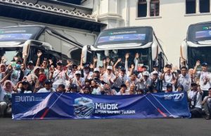 PosIND Lepas Sebanyak 225 Pemudik Ke Kampung Halaman dari Kantor Pusat Cilaki