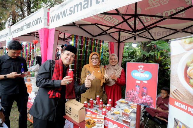 Berdayakan Ekonomi Kerakyatan, Erwin Pastikan Setiap Kecamatan Miliki UMKM Center