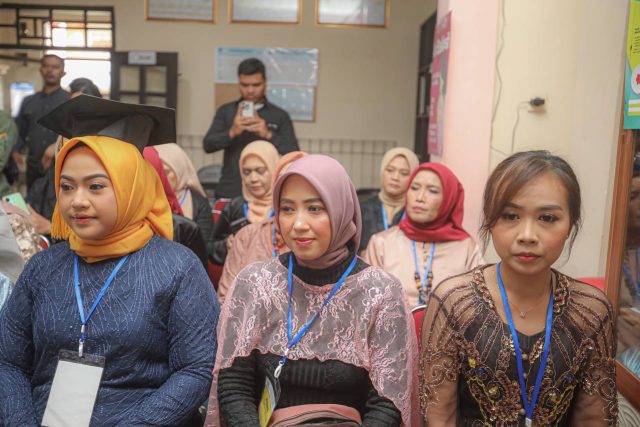 Disnaker Kota Bandung Gelar Pelatihan Tata Rias