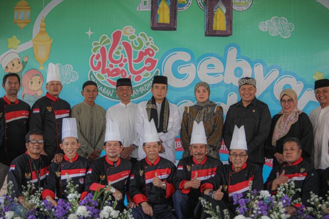 Asosiasi Chef Indonesia Bagikan 1.000 Porsi Nasi Kebuli dan Bryani di Gerlong