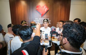 Tinjau Rumah Sakit Jantung Paramarta, Pastikan Layanan UHC dan BPJS