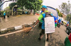 Ribuan Personel Kebersihan Tetap Bertugas di Masa Libur Lebaran