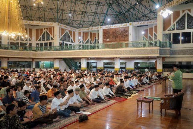 1843 Masjid dan 591 Lapangan di Kota Bandung Siap Gelar Salat Idulfitri 1466 H