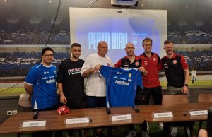 Hari ini, Sabtu (2/8/2025), Persib Bandung akan menggelar launching dengan tema Pesta Biru di Stadion Gelora Bandung Lautan Api (GBLA), Kota Bandung. (Fifi Nofita)