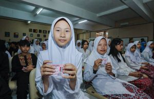 Farhan Minta Camat dan Lurah Pastikan Seluruh Anak Miliki KIA