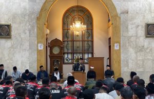 Gelar Tasyakur Bini'mah, Edwin Senjaya Beri Santunan Untuk Anak Yatim Piatu