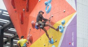 EISCC Resmi Dimulai, Farhan: Lomba Panjat Tebing Ini Sejalan dengan Visi Sport Tourism