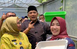 Nina Fitriana Dorong Terwujudnya Kolaborasi Pentahelix di Siskamling Siaga Bencana Nina Fitriana Dorong Dorong Terwujudnya Kolaborasi Pentahelix di Siskamling Siaga Bencana