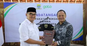 Pemkot Bandung dan GOTO Teken Kerja Sama, Tingkatkan Kualitas Layanan Publik hingga Pemberdayaan UMKM