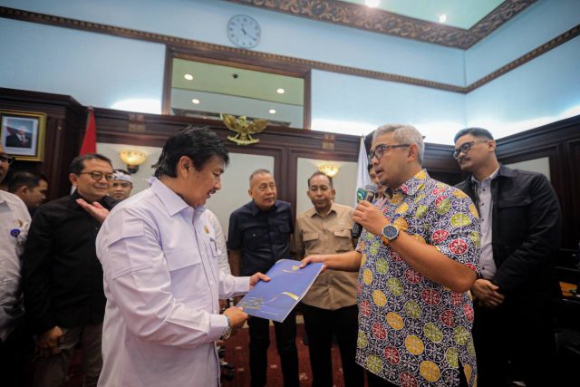 Hidupkan Bandara Husein dan Kertajati, Pemkot Bandung Usulkan Konsep ‘Dwi Bandara’ ke DPR RI