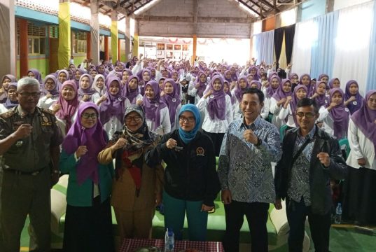 Kementerian Kependudukan dan Pembangunan Keluarga/BKKBN bersama mitra kerja dan Komisi IX DPR RI menggelar Kegiatan Sosialisasi Program Bangga Kencana. (Dok Kementerian Kependudukan dan Pembangunan Keluarga/BKKBN)