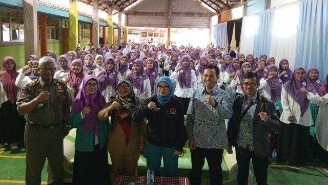 Kementerian Kependudukan dan Pembangunan Keluarga/BKKBN bersama mitra kerja dan Komisi IX DPR RI menggelar Kegiatan Sosialisasi Program Bangga Kencana. (Dok Kementerian Kependudukan dan Pembangunan Keluarga/BKKBN)