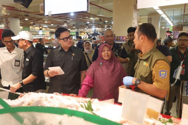 Jelang Libur Nataru, Komisi II Tinjau Stok dan Harga Kebutuhan Pokok di Kosambi