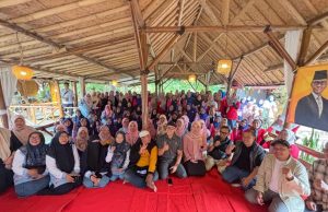 Edwin Senjaya Beri Materi Implementasi Nilai-Nilai Kebangsaan di Kegiatan Pembinaan Kader TPK Rancasari Edwin Senjaya Beri Materi Implementasi Nilai-Nilai Kebangsaan di Kegiatan Pembinaan Kader TPK Rancasari