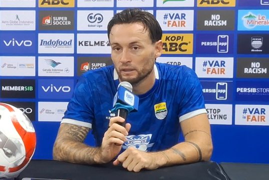 Gelandang Persib Bandung, Marc Klok. (Fifi Nofita)