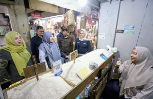 Siti Marfuah Minta Pemkot Bandung Ambil Langkah Strategis Guna Tingkatkan Daya Beli Masyarakat Siti Marfuah Minta Pemkot Bandung Ambil Langkah Strategis Guna Tingkatkan Daya Beli Masyarakat
