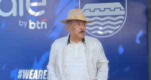 Jelang Lawan PSM dan Persijap, Umuh Muchtar Suntik Motivasi Skuad Persib Manajer Persib Bandung Umuh Muchtar. (Fifi Nofita)